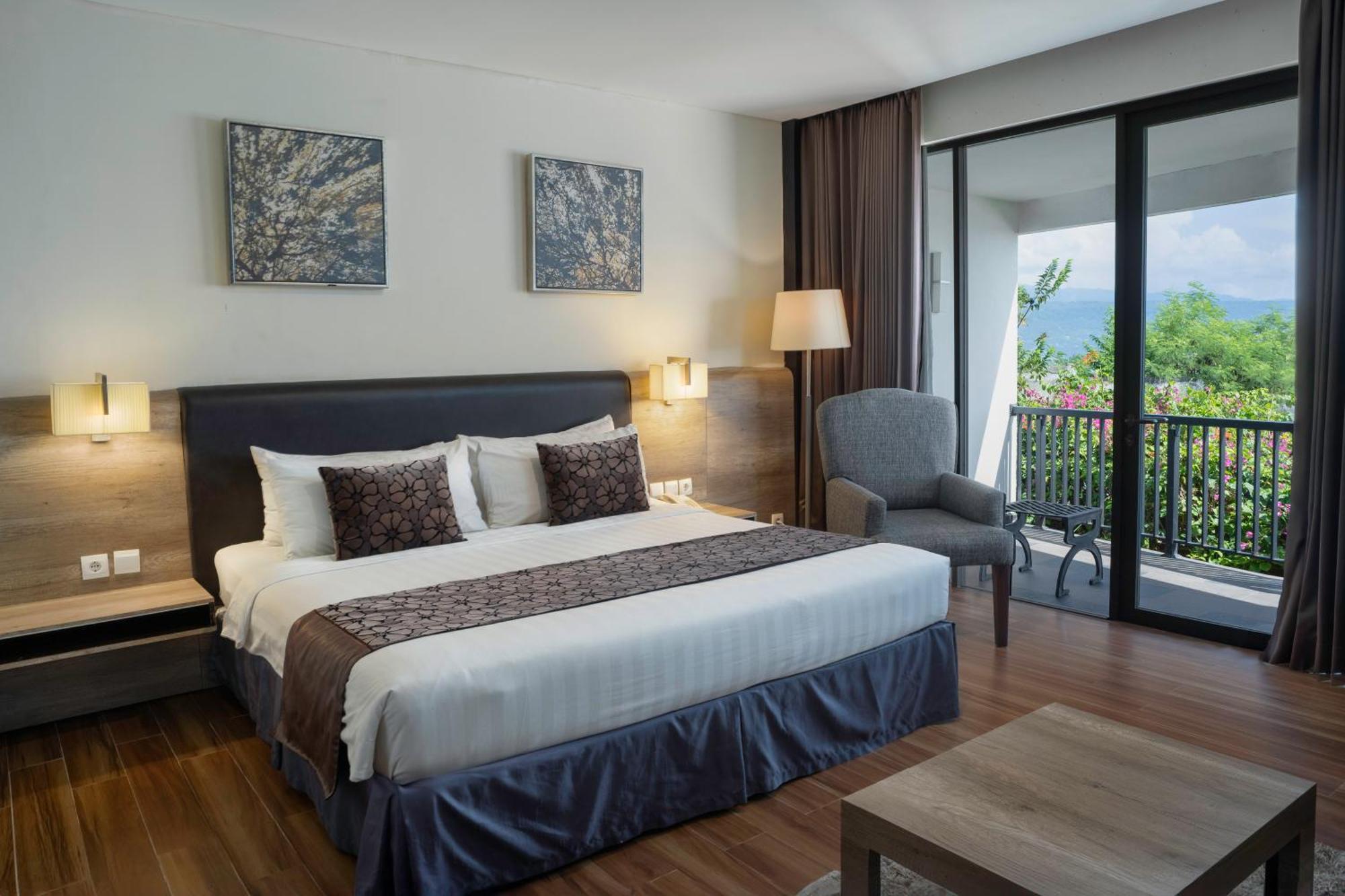 Estrella Hotel & Conference Лувук Екстер'єр фото